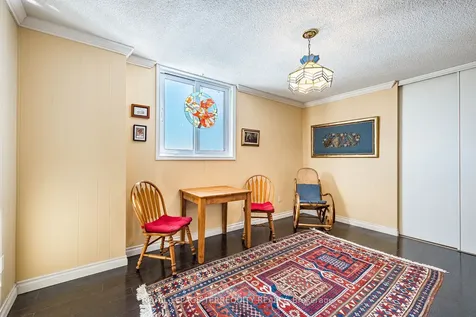 812 Burnhamthorpe Road Toronto ON M9C 4W1