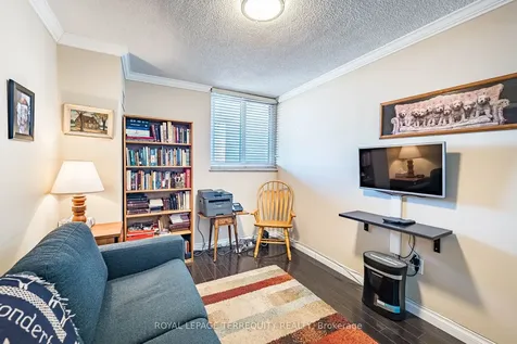 812 Burnhamthorpe Road Toronto ON M9C 4W1