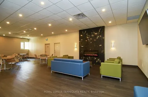812 Burnhamthorpe Road Toronto ON M9C 4W1