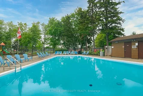 812 Burnhamthorpe Road Toronto ON M9C 4W1