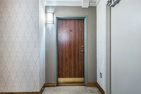812 Burnhamthorpe Road Toronto ON M9C 4W1