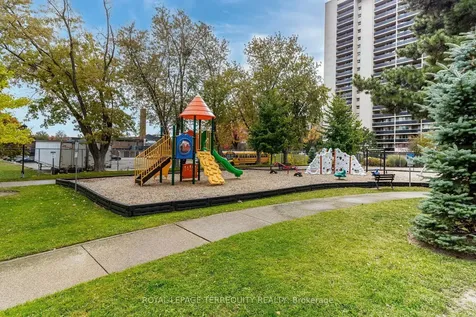 812 Burnhamthorpe Road Toronto ON M9C 4W1