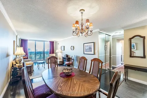 812 Burnhamthorpe Road Toronto ON M9C 4W1