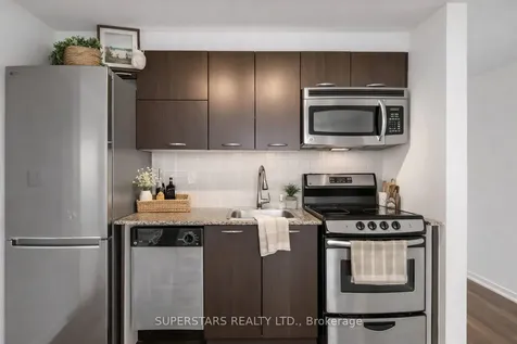 38 Joe Shuster Way Toronto ON M6K 0A5