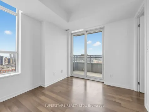 38 Joe Shuster Way Toronto ON M6K 0A5