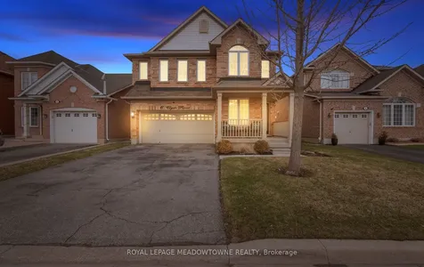6 Clyde Road Brampton ON L6X 0L9