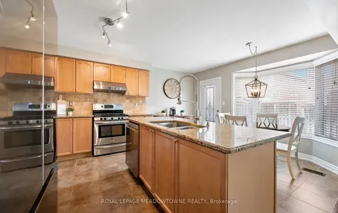 6 Clyde Road Brampton ON L6X 0L9