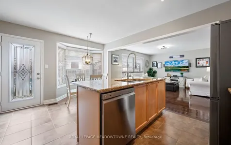 6 Clyde Road Brampton ON L6X 0L9