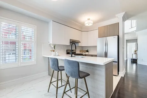 470 Faith Drive Mississauga ON L5R 4E9