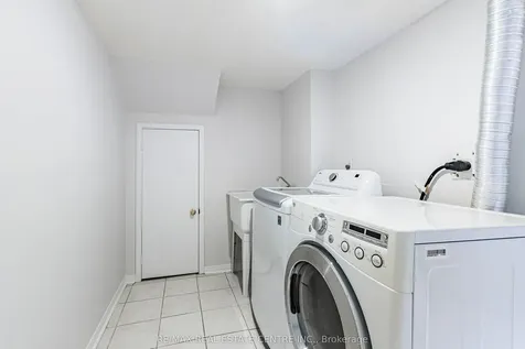 470 Faith Drive Mississauga ON L5R 4E9