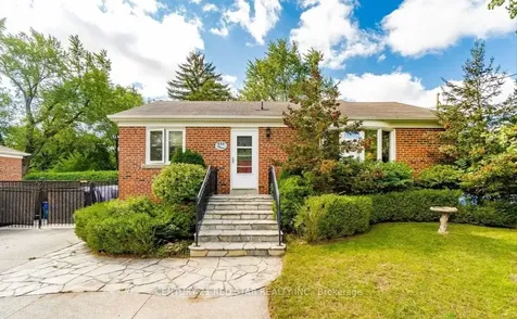 550 Fourth Line Oakville ON L6L 5A7