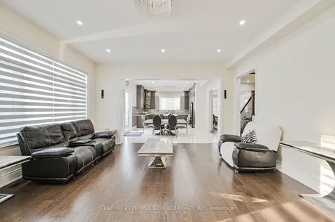 1 Carl Finlay Drive Brampton ON L6P 4E2