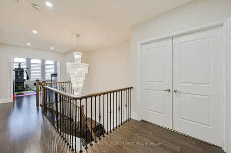 1 Carl Finlay Drive Brampton ON L6P 4E2