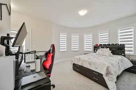 1 Carl Finlay Drive Brampton ON L6P 4E2
