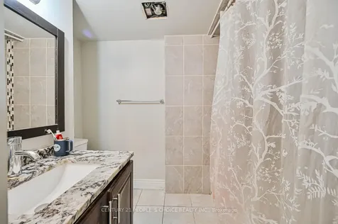 1 Carl Finlay Drive Brampton ON L6P 4E2