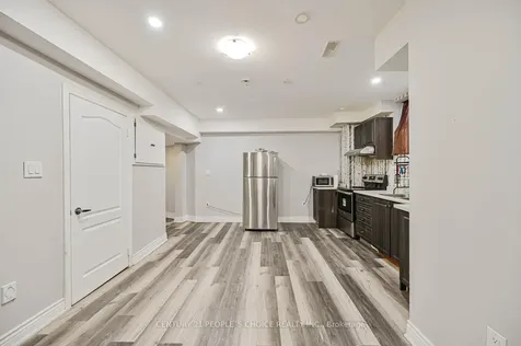 1 Carl Finlay Drive Brampton ON L6P 4E2