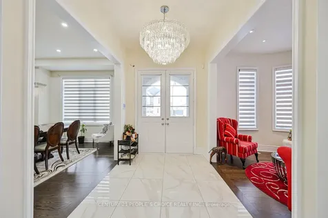 1 Carl Finlay Drive Brampton ON L6P 4E2