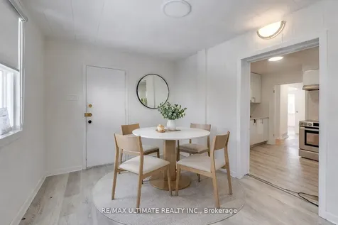 120 Edinborough Court Toronto ON M6N 2E8