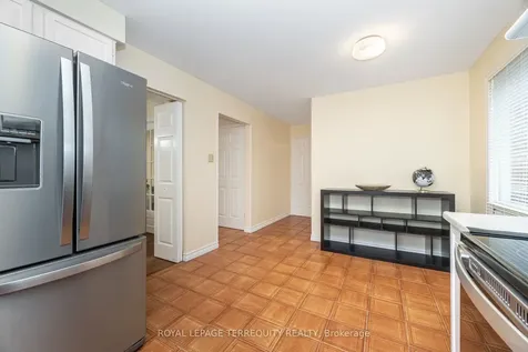 4085 Wheelwright Crescent Mississauga ON L5L 2X3