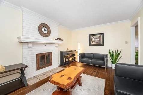 4085 Wheelwright Crescent Mississauga ON L5L 2X3