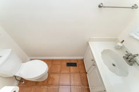 4085 Wheelwright Crescent Mississauga ON L5L 2X3