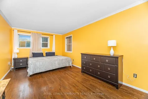 4085 Wheelwright Crescent Mississauga ON L5L 2X3