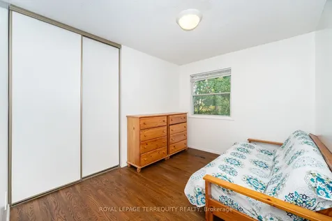 4085 Wheelwright Crescent Mississauga ON L5L 2X3