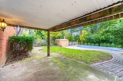 4085 Wheelwright Crescent Mississauga ON L5L 2X3