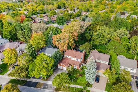 4085 Wheelwright Crescent Mississauga ON L5L 2X3