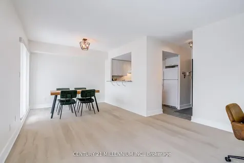 1000 Cedarglen Gate Mississauga ON L5C 3Z5