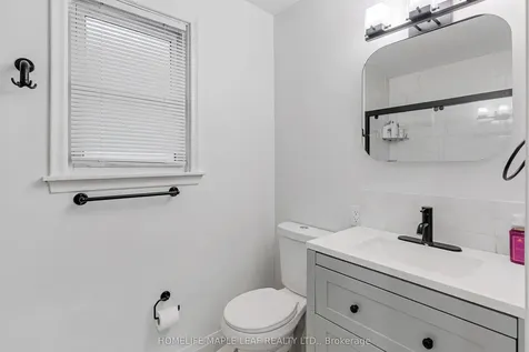 292 Woodward Avenue Milton ON L9T 1V2