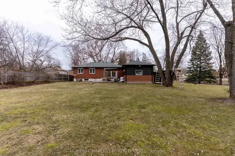 292 Woodward Avenue Milton ON L9T 1V2