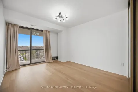 2185 Marine Drive Oakville ON L6L 5L6