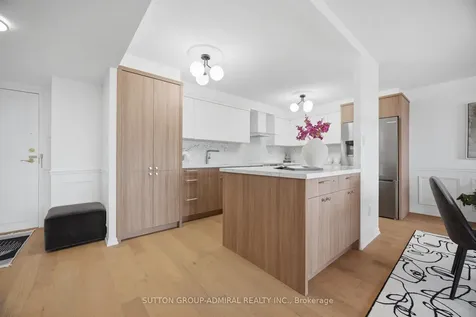 2185 Marine Drive Oakville ON L6L 5L6