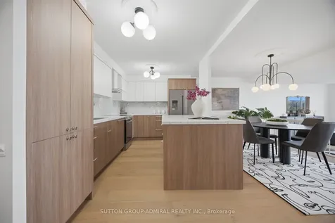 2185 Marine Drive Oakville ON L6L 5L6