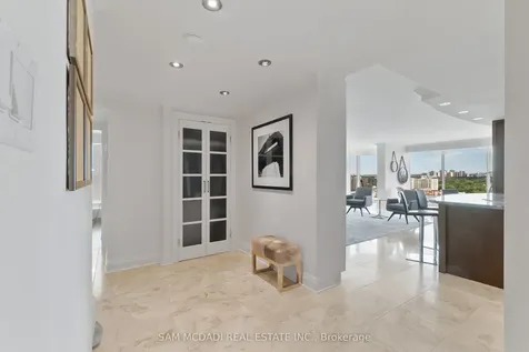2045 Lakeshore Boulevard W Toronto ON M8V 2Z6
