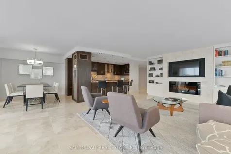 2045 Lakeshore Boulevard W Toronto ON M8V 2Z6