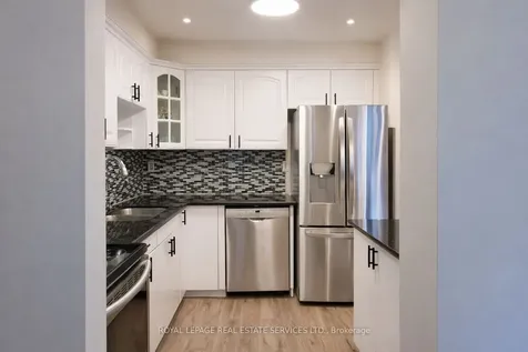 6449 Glen Erin Drive Mississauga ON L5N 2T2