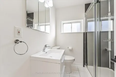 4 Cranston Road Toronto ON M9B 3X8