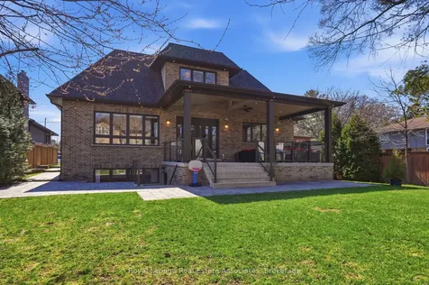 1395 Trotwood Avenue Mississauga ON L5G 3Z7