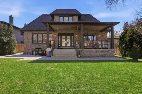 1395 Trotwood Avenue Mississauga ON L5G 3Z7