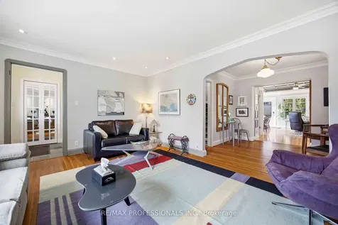 46 Twentieth Street Toronto ON M8V 3L6
