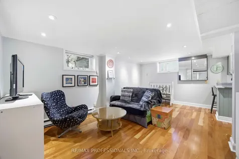46 Twentieth Street Toronto ON M8V 3L6