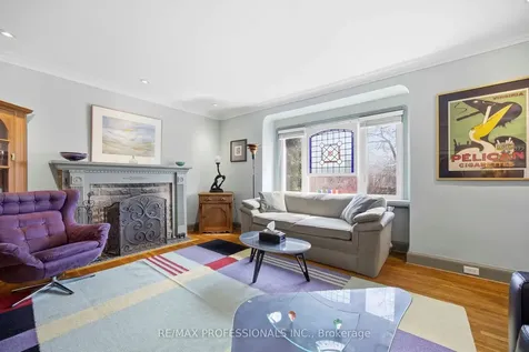 46 Twentieth Street Toronto ON M8V 3L6