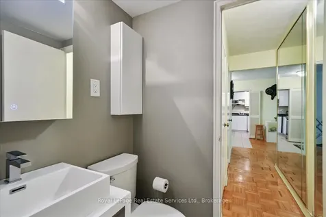 100 Coe Hill Drive Toronto ON M6S 3E1