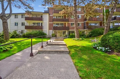 100 Coe Hill Drive Toronto ON M6S 3E1