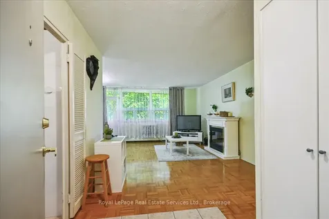 100 Coe Hill Drive Toronto ON M6S 3E1