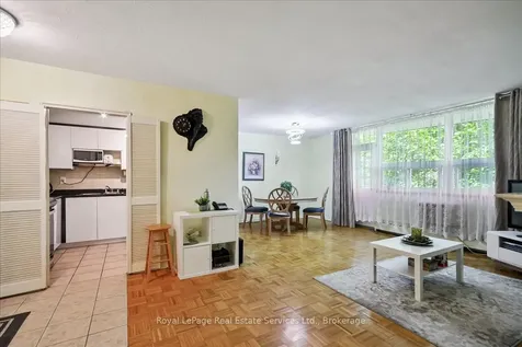 100 Coe Hill Drive Toronto ON M6S 3E1