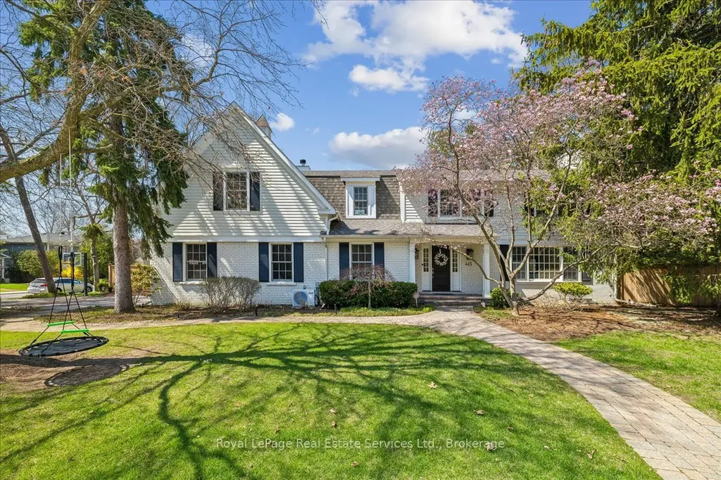 445 Macdonald Road Oakville ON L6J 2B7