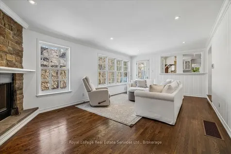 445 Macdonald Road Oakville ON L6J 2B7
